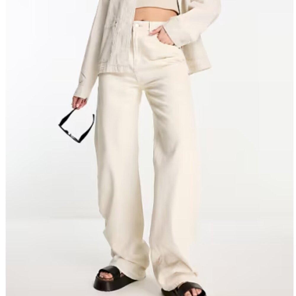 ASOS Design dad jeans in neutral